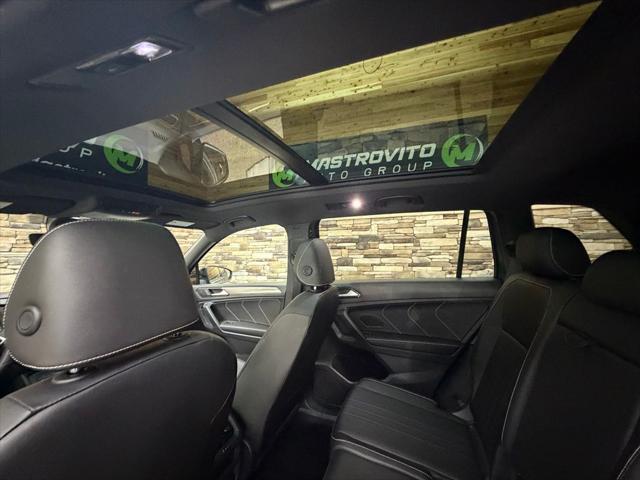 2022 Volkswagen Tiguan 2.0T SE R-Line Black