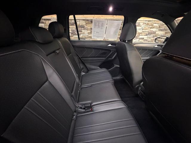 2022 Volkswagen Tiguan 2.0T SE R-Line Black