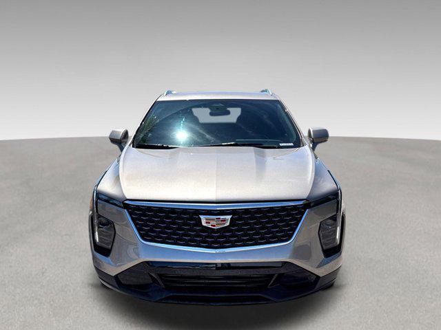 2025 Cadillac XT4 FWD Premium Luxury