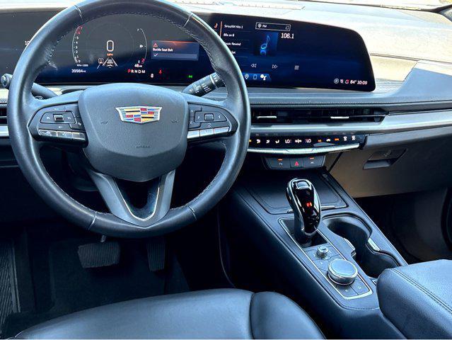 2025 Cadillac XT4 FWD Premium Luxury