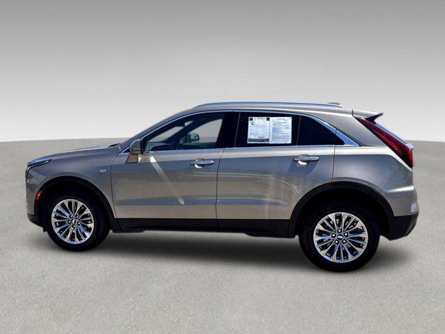 2025 Cadillac XT4 FWD Premium Luxury