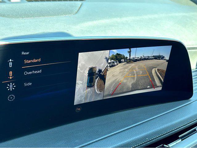 2025 Cadillac XT4 FWD Premium Luxury
