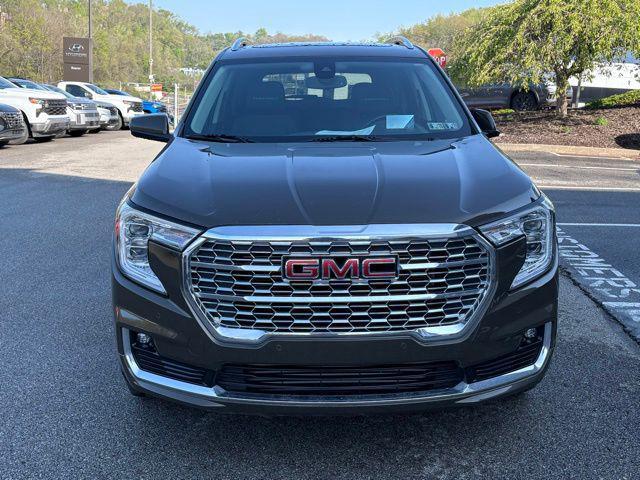 2023 GMC Terrain AWD Denali