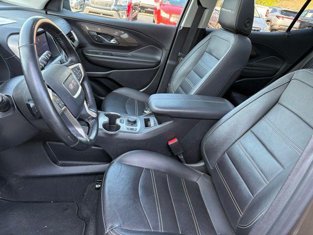 2023 GMC Terrain AWD Denali