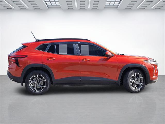 2024 Chevrolet Trax FWD LT