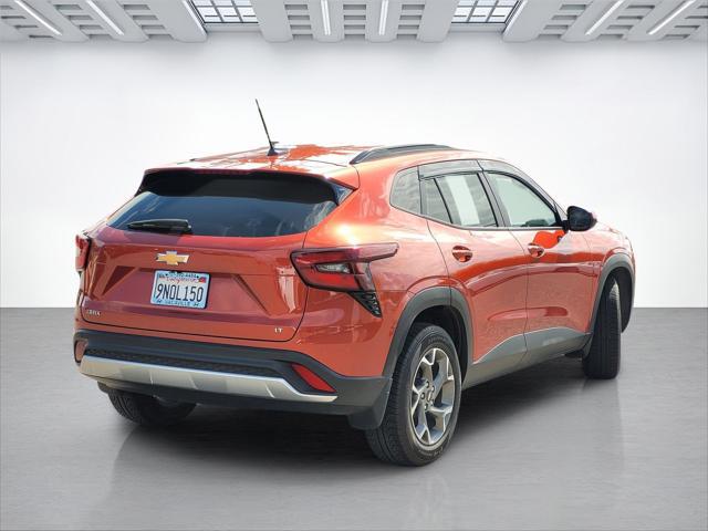 2024 Chevrolet Trax FWD LT