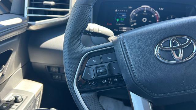 2026 Toyota Tundra Platinum CrewMax 5.5' Bed