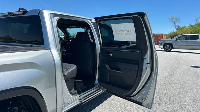 2026 Toyota Tundra Platinum CrewMax 5.5' Bed