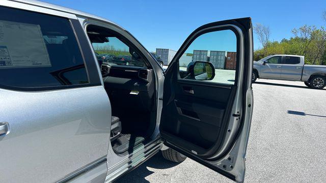 2026 Toyota Tundra Platinum CrewMax 5.5' Bed