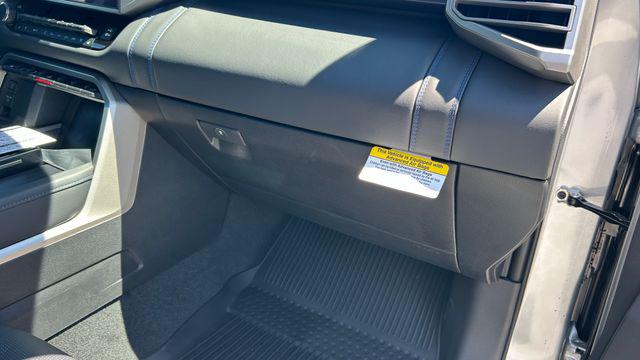 2026 Toyota Tundra Platinum CrewMax 5.5' Bed