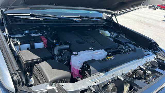 2026 Toyota Tundra Platinum CrewMax 5.5' Bed