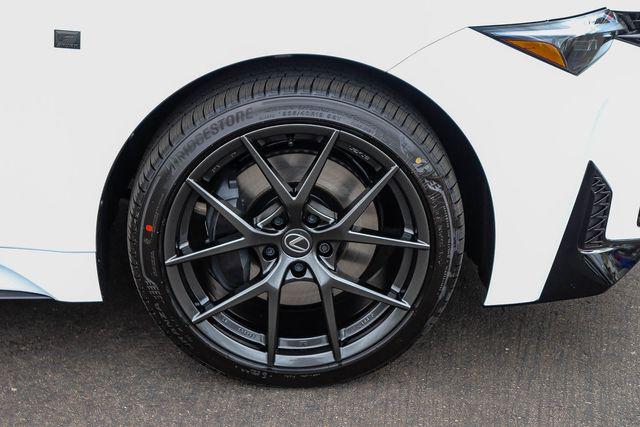2026 Lexus IS 350 F SPORT Design