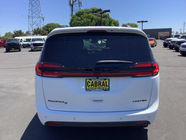 2027 Chrysler Pacifica Limited