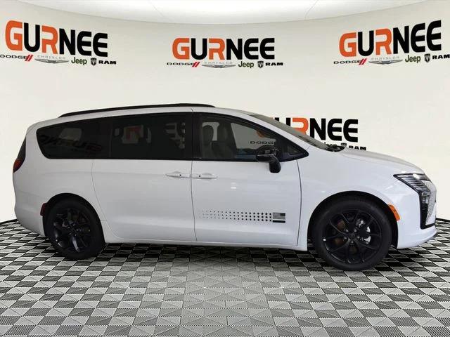 2027 Chrysler Pacifica PACIFICA SELECT