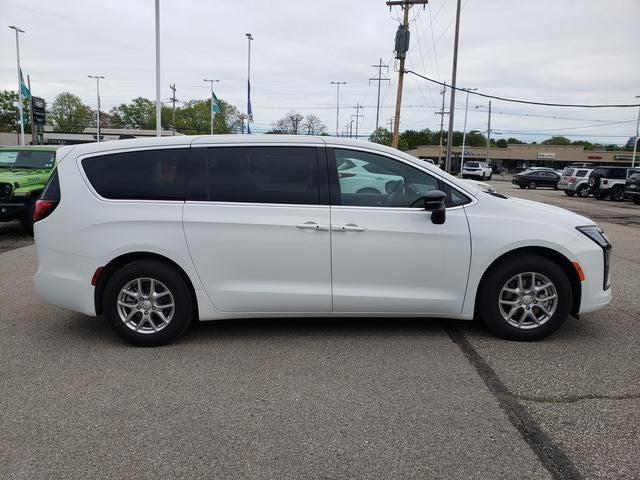 2027 Chrysler Pacifica PACIFICA SELECT 2027 Chrysler Pacifica PACIFICA SELECT