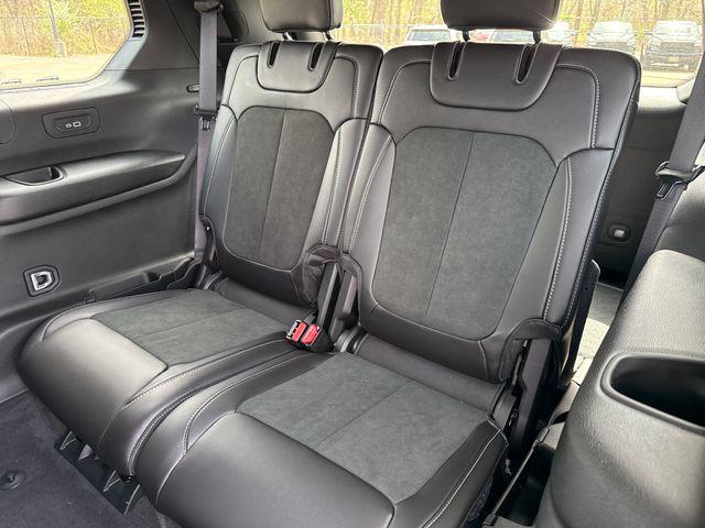 2026 Jeep Grand Cherokee L Altitude 4x4