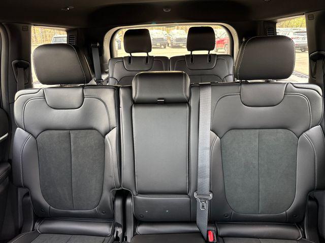 2026 Jeep Grand Cherokee L Altitude 4x4
