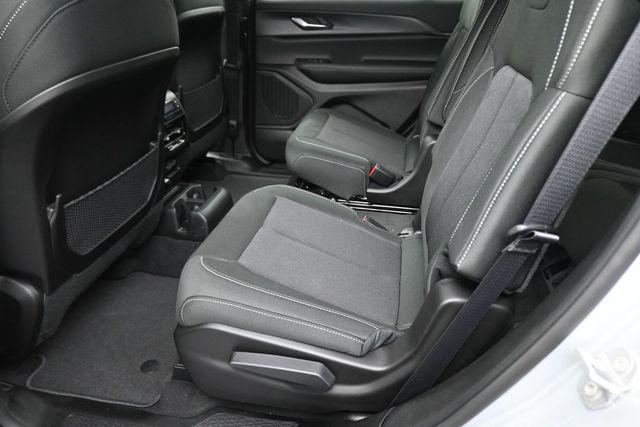 2026 Jeep Grand Cherokee L Laredo 4x4