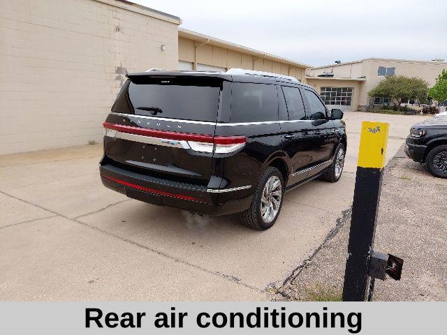 2024 Lincoln Navigator Premiere