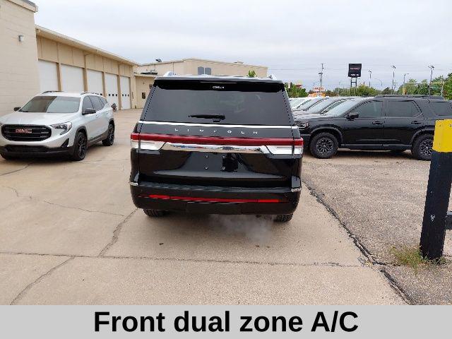 2024 Lincoln Navigator Premiere