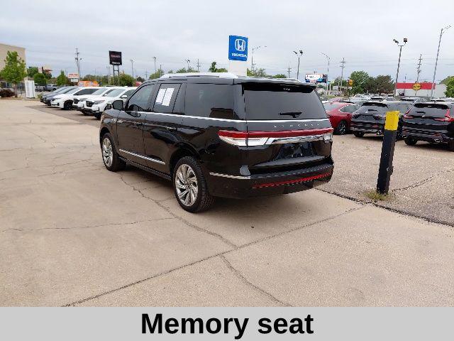 2024 Lincoln Navigator Premiere
