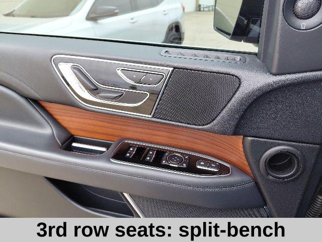 2024 Lincoln Navigator Premiere
