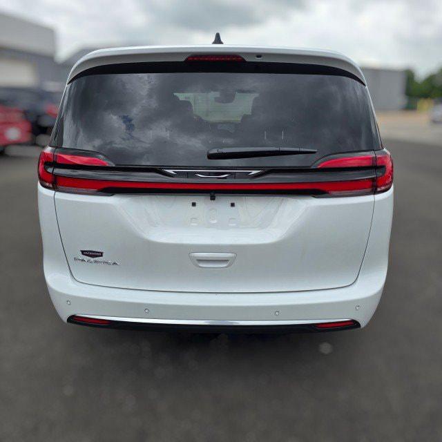 2027 Chrysler Pacifica PACIFICA SELECT 2027 Chrysler Pacifica PACIFICA SELECT