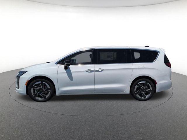 2027 Chrysler Pacifica PACIFICA LIMITED