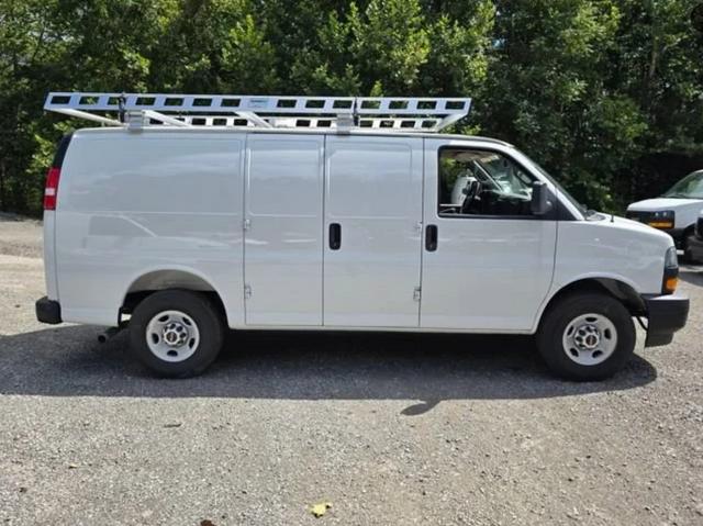 2026 GMC Savana Cargo 2500 Regular Wheelbase, Work Van, RWD