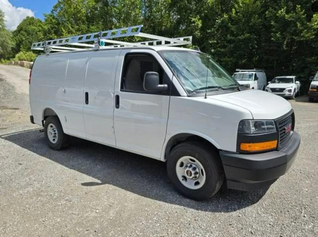 2026 GMC Savana Cargo 2500 Regular Wheelbase, Work Van, RWD