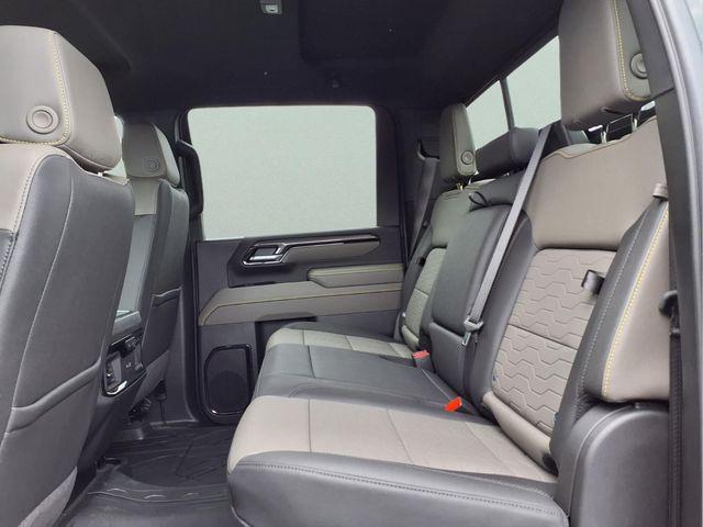 2026 Chevrolet Silverado 2500HD Crew Cab, Standard Bed, XR2, 4WD