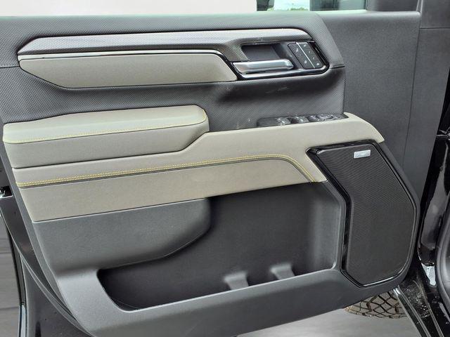 2026 Chevrolet Silverado 2500HD Crew Cab, Standard Bed, XR2, 4WD