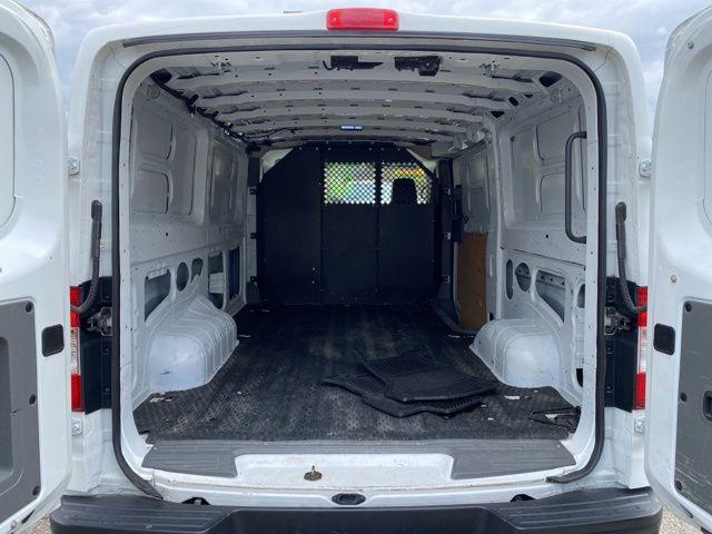 2018 Nissan 1500 S V6