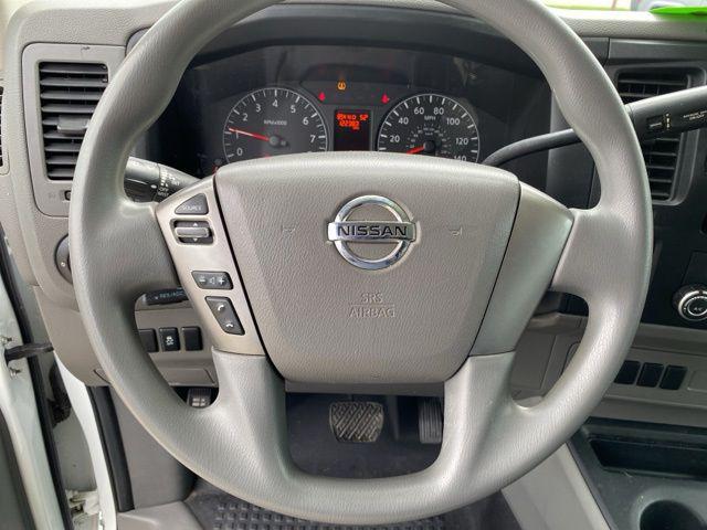 2018 Nissan 1500 S V6