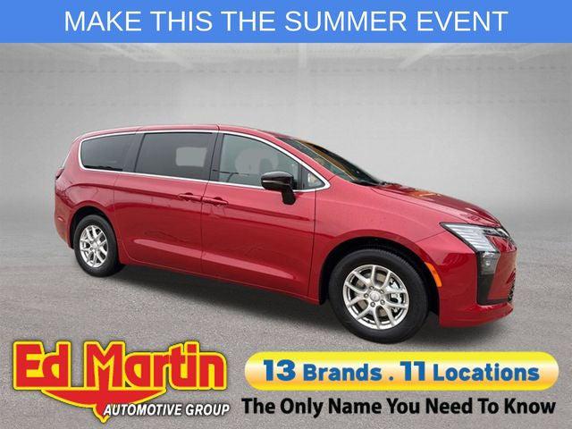 2027 Chrysler Pacifica Select for sale in Anderson, IN