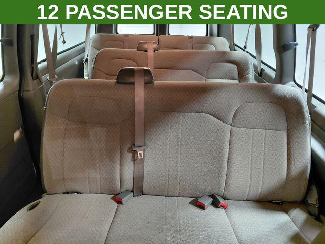 2023 Chevrolet Express Passenger RWD 3500 Extended Wheelbase LT