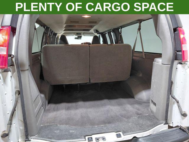 2023 Chevrolet Express Passenger RWD 3500 Extended Wheelbase LT