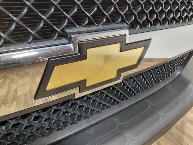 2023 Chevrolet Express Passenger RWD 3500 Extended Wheelbase LT