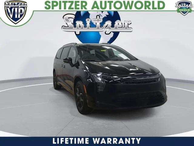 2027 Chrysler Pacifica PACIFICA LIMITED AWD 2027 Chrysler Pacifica PACIFICA LIMITED AWD