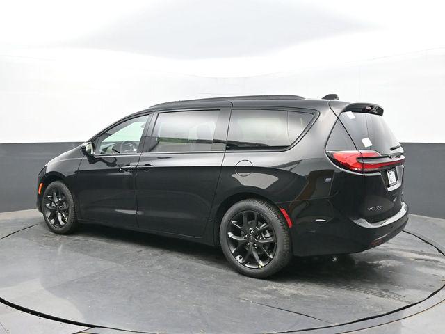 2027 Chrysler Pacifica PACIFICA LIMITED