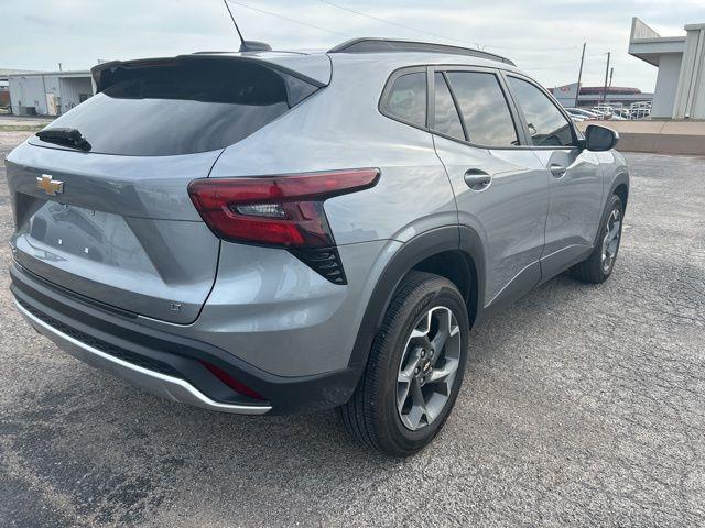 2025 Chevrolet Trax FWD LT