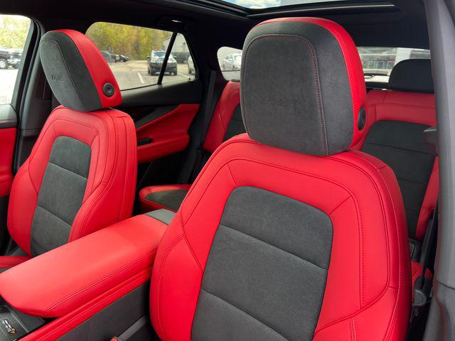2025 Chevrolet V Blazer RS RWD