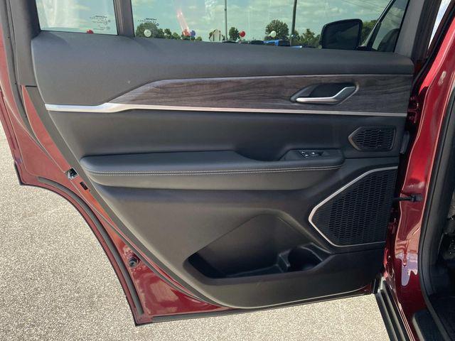 2022 Jeep Grand Cherokee L Limited 4x2