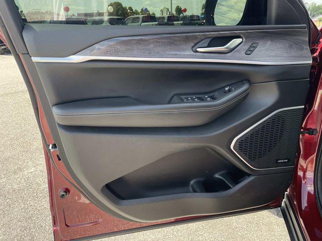 2022 Jeep Grand Cherokee L Limited 4x2