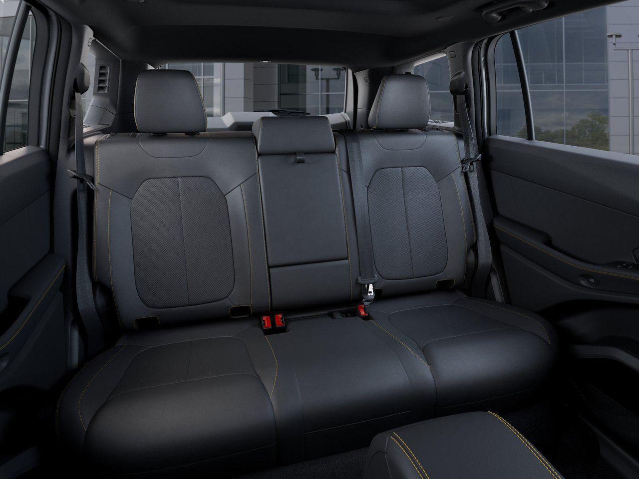 New 2026 Bright White Clear-Coat Exterior Paint Jeep  image 41