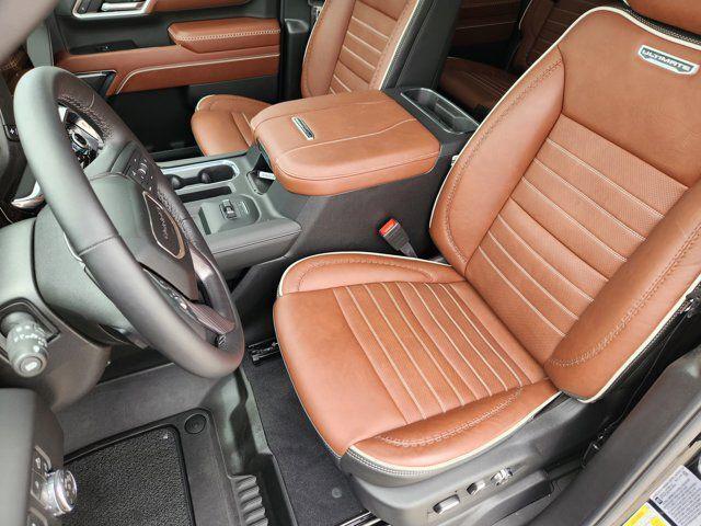 2026 GMC Sierra 2500HD Crew Cab, Standard Bed, Denali Ultimate, 4WD