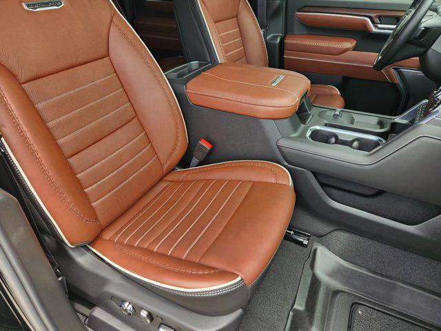 2026 GMC Sierra 2500HD Crew Cab, Standard Bed, Denali Ultimate, 4WD