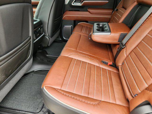 2026 GMC Sierra 2500HD Crew Cab, Standard Bed, Denali Ultimate, 4WD