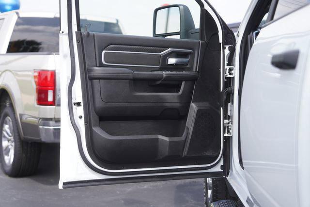 2025 Ram 2500 Big Horn Crew Cab 4x4 6'4" Box