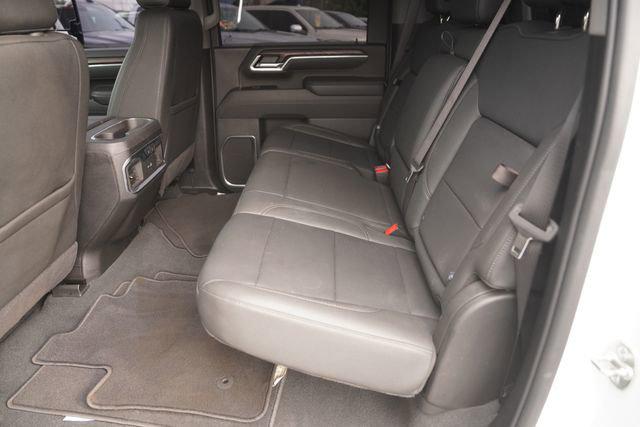 2025 GMC Sierra 2500HD 4WD Crew Cab Standard Bed SLT